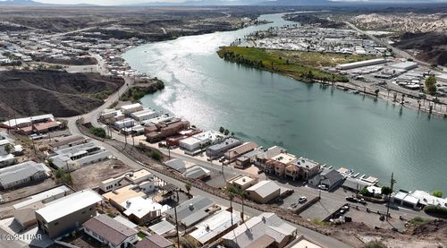 9371 Bluff Dr, Parker, AZ, 85344-7014 | Card Image