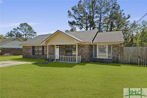 726 Timber Ridge Trl, Hinesville, GA, 31313-6524 | Card Image