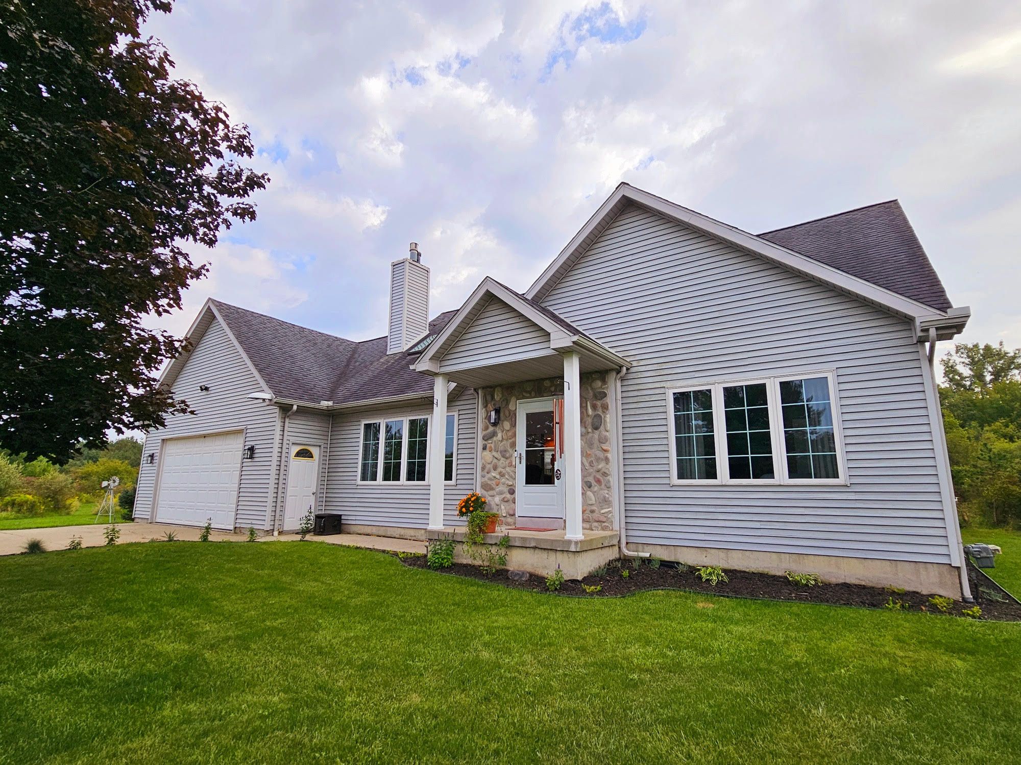 Grand Blanc Rd, Grand Blanc, MI 48439