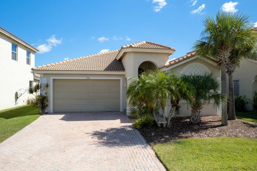754 Aberfoyle Ave, Fort Pierce, FL, 34947-1354 | Card Image