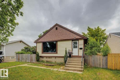 4037 114 Ave Nw, Edmonton, AB, T5W0S9 | Card Image