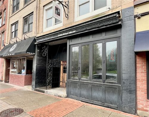 291 Main St, Oneonta, NY, 13820-2503 | Card Image