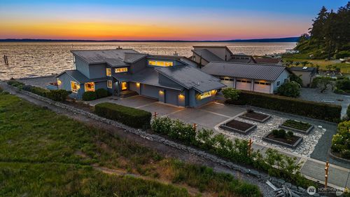 309 Seascape Dr, Camano Island, WA, 98282-8638 | Card Image