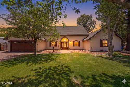 360 Rio Estancia Dr, El Paso, TX, 79932-2327 | Card Image