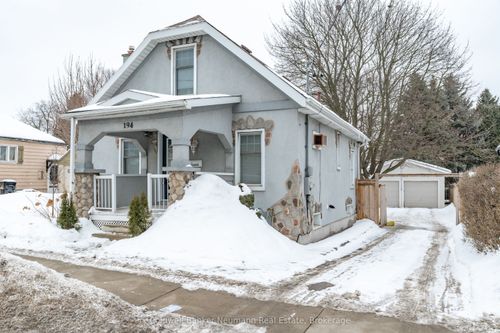 194 Dundas St N, Cambridge, ON, N1R5P4 | Card Image