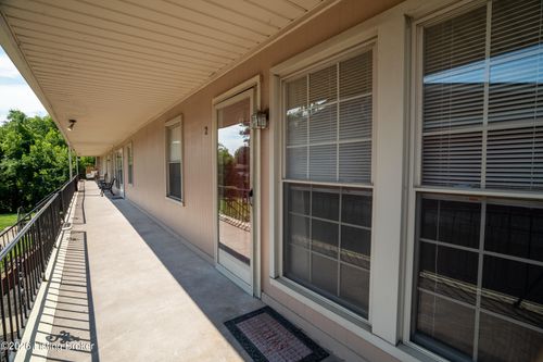 1964 Goldsmith Ln, Louisville, KY, 40218-2050 | Card Image