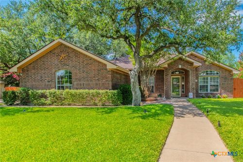 104 Jesse James Dr, Nolanville, TX, 76559-2500 | Card Image