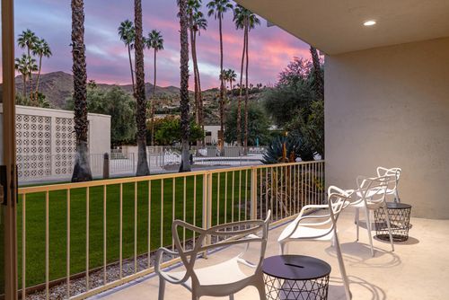 489 Desert Lakes Dr, Palm Springs, CA, 92264 | Card Image