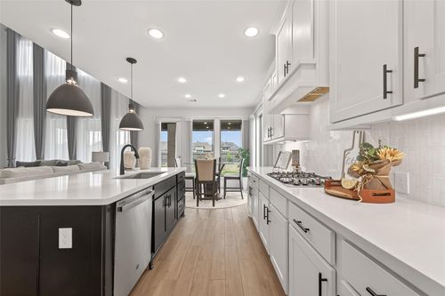 1939 Creekwood Cv, Missouri City, TX, 77459-5167 | Card Image