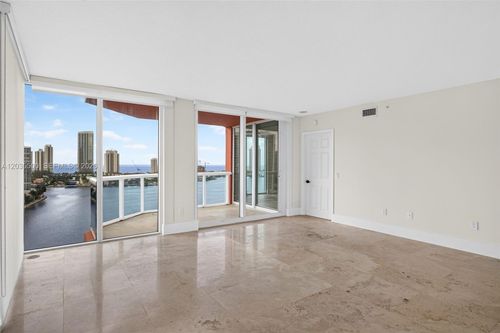 2107-3370 Ne 190th St, Aventura, FL, 33180-2405 | Card Image
