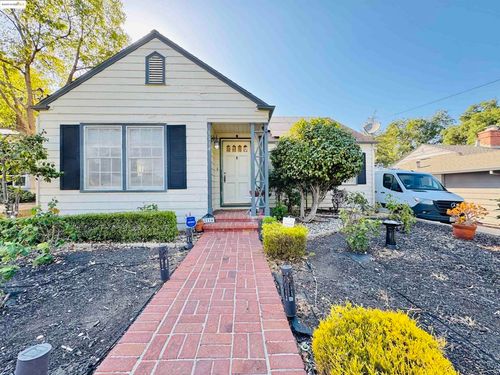 1114 C St, Antioch, CA, 94509-2310 | Card Image
