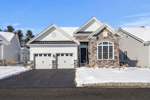 30-30 Tamarack Way, Tyngsboro, MA, 01879-2563 | Card Image