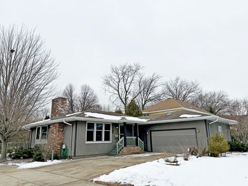 8440 Van Buren Ct, Munster, IN, 46321-2313 | Card Image