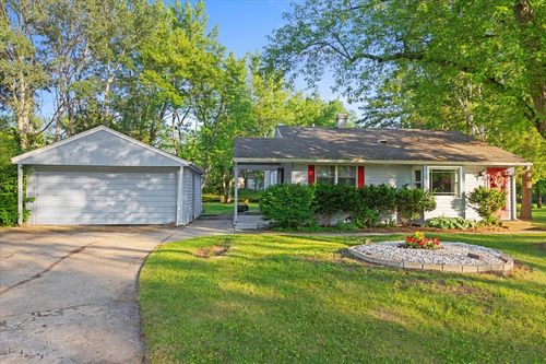 9 Craig Ter, Lake Zurich, IL, 60047-1205 | Card Image