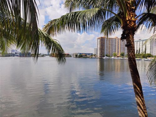 apt-1305-17100 N Bay Rd, Sunny Isles Beach, FL, 33160-3457 | Card Image