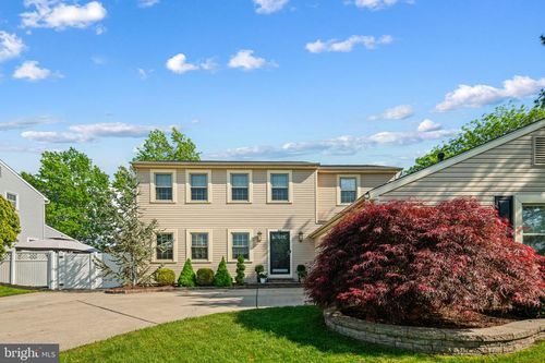 56 E Holly Ave, SEWELL, NJ, 08080-2604 | Card Image