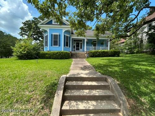 430 3rd St, McComb, MS, 39648-4106 | Card Image