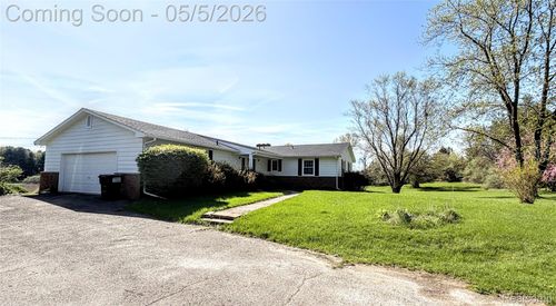 8079 Farley Rd, Pinckney, MI, 48169-9155 | Card Image