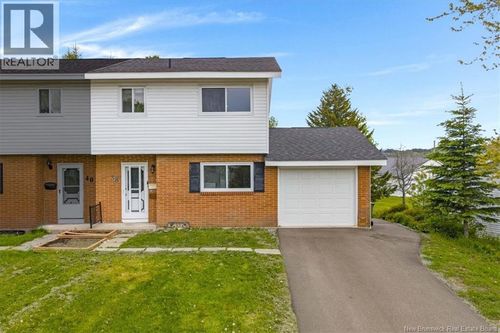 38 Bon Accord Dr, Saint John, NB, E2J4G7 | Card Image