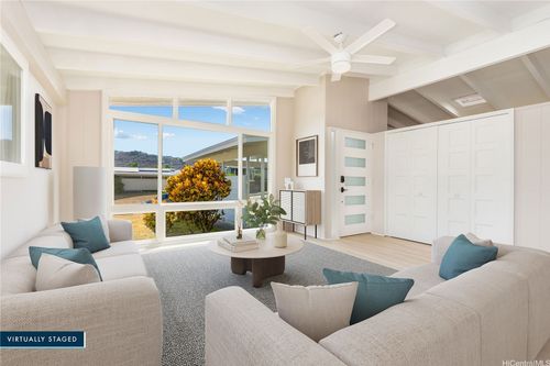 7227 Pikoni Pl, Honolulu, HI, 96825-2538 | Card Image