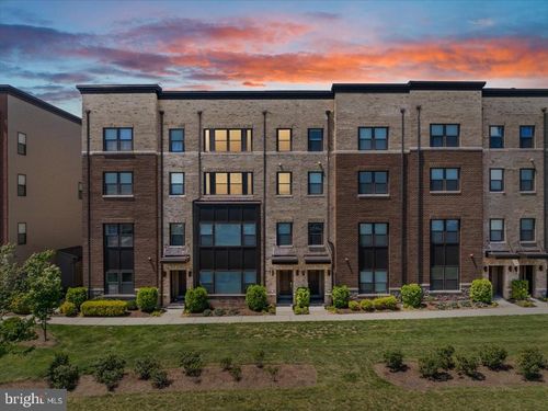 44824 Tiverton Sq, ASHBURN, VA, 20147-5987 | Card Image