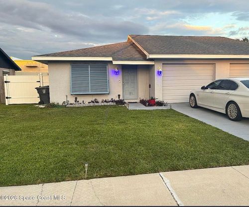 37 E Towne Pl, Titusville, FL, 32796-3024 | Card Image