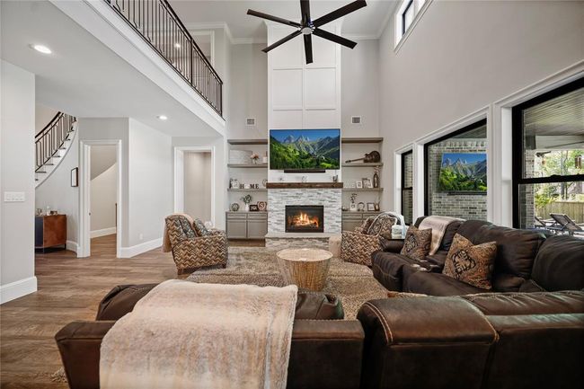 27415 Siandra Creek Ln, House other with 5 bedrooms, 5 bathrooms and 6 parking in Spring TX | Image 20