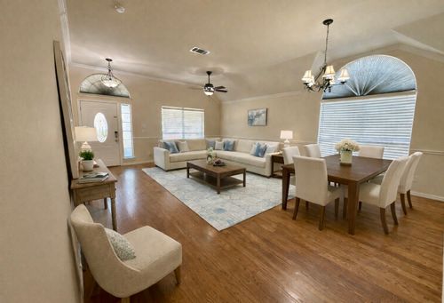 517 Acorn Ct, Saginaw, TX, 76179-0968 | Card Image