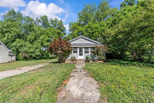 108 N Hilliard St, Union Point, GA, 30669-1358 | Card Image