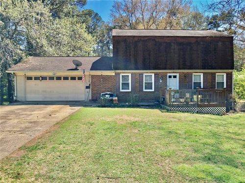 6917 Laurelwood Dr, Douglasville, GA, 30135-3543 | Card Image