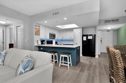 1701-4203 Indian Bayou Trl, Destin, FL, 32541-4346 | Card Image