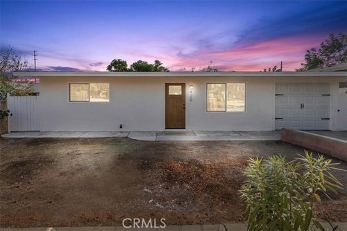  W D Street, Colton, CA, 92324 | Card Image