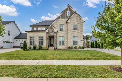 5043 High Park Hill Dr, Arrington, TN, 37014-2020 | Card Image
