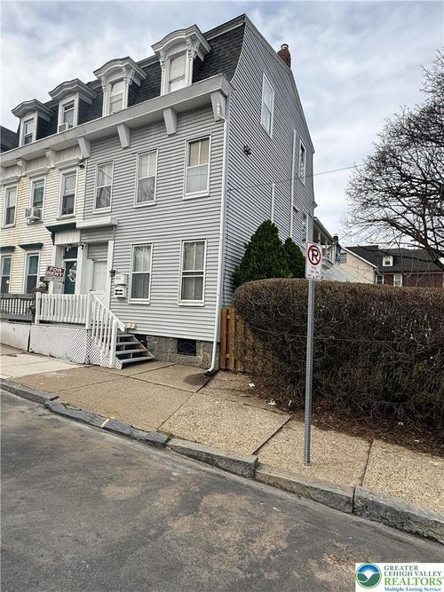 1-135 S 12th St, EASTON, PA, 18042-4163 | Card Image