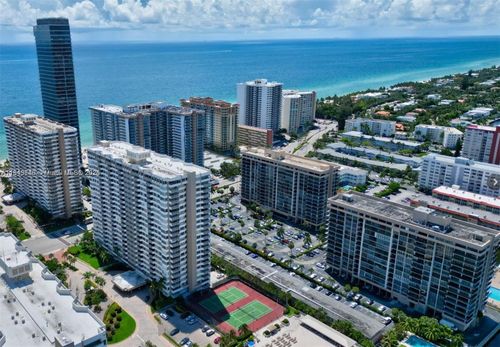 apt-11n-1980 S Ocean Dr, Hallandale Beach, FL, 33009-5936 | Card Image
