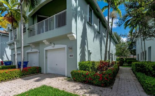3019 Laurel Ridge Cir, Riviera Beach, FL, 33404-1838 | Card Image