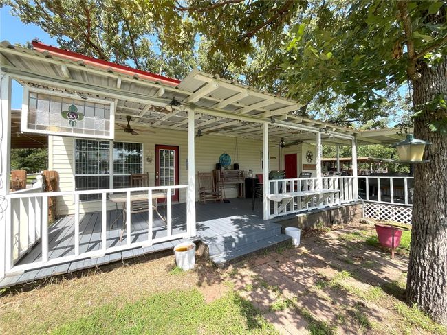 Covered Porch | Image 16