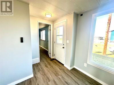 1921 21 St, House other with 3 bedrooms, 2 bathrooms and 5 parking in Nanton AB | Image 2