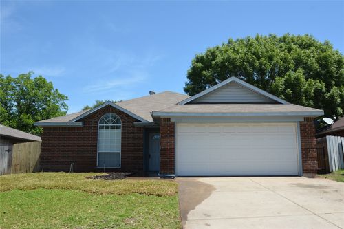 10212 Lone Eagle Ct, Fort Worth, TX, 76108-4133 | Card Image