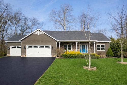 924 Wagner Dr Sw, Lancaster, OH, 43130-8220 | Card Image