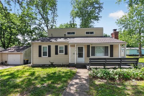 5318 N Garfield Ave, Kansas City, MO, 64118-5871 | Card Image