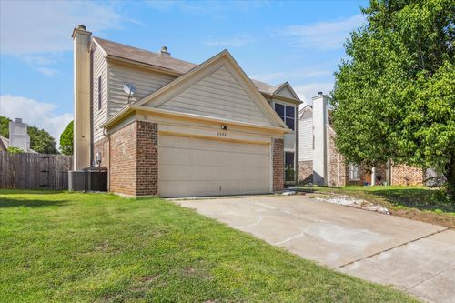 2528 Creekwood Ln, Fort Worth, TX, 76123-1110 | Card Image
