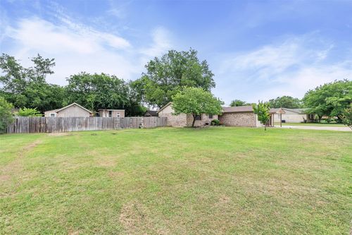 2015 Roberts Dr, Granbury, TX, 76048-5671 | Card Image