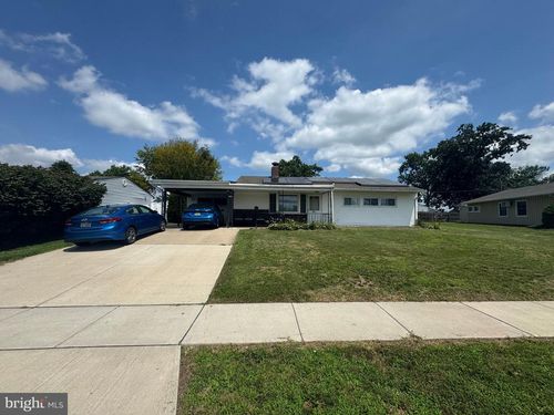 161 Elderberry Dr, LEVITTOWN, PA, 19054-2704 | Card Image