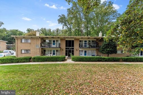 apt-203-4921 Americana Dr, ANNANDALE, VA, 22003-5020 | Card Image