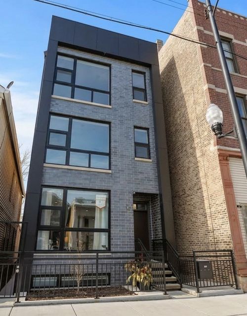 1-1810 Racine Ave, Chicago, IL, 60608-5379 | Card Image