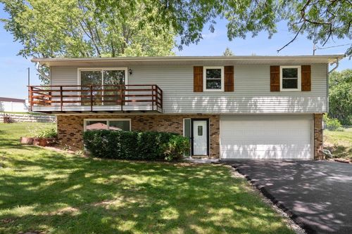 5115 Lorton Ave, Davenport, IA, 52807-3072 | Card Image