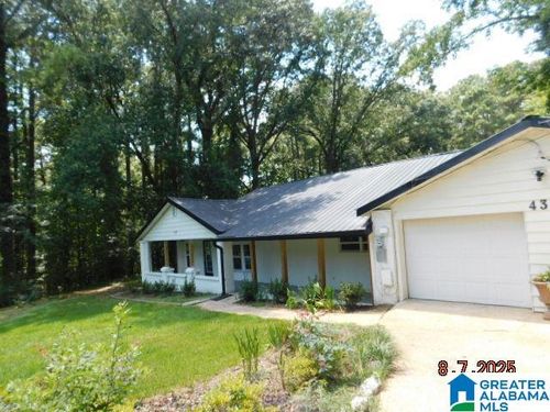 430 Laird Ave, HUEYTOWN, AL, 35023-2422 | Card Image