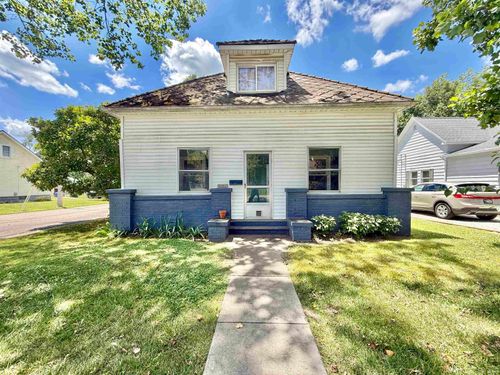 1202 N 3rd St, Boonville, IN, 47601-1226 | Card Image