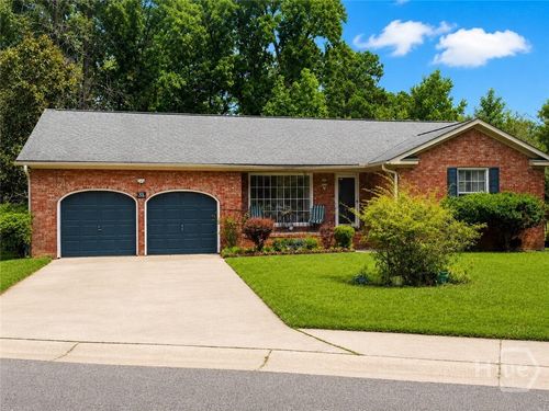 300 Driver Ave, Summerville, SC, 29483-2923 | Card Image